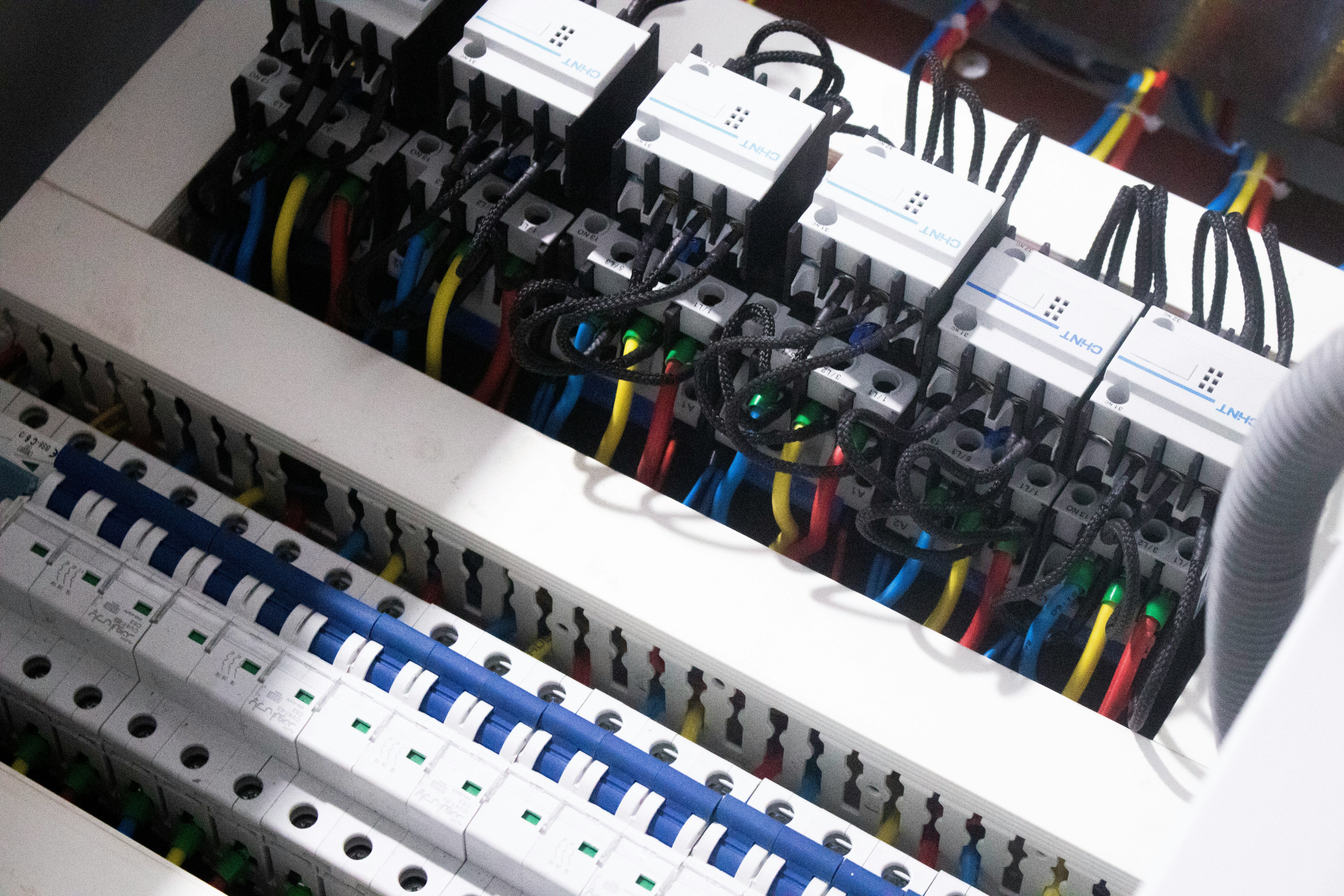 100 Amp Isolator Installation